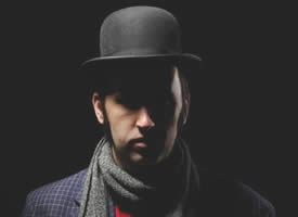 Indie Folker Releases Christmas EP